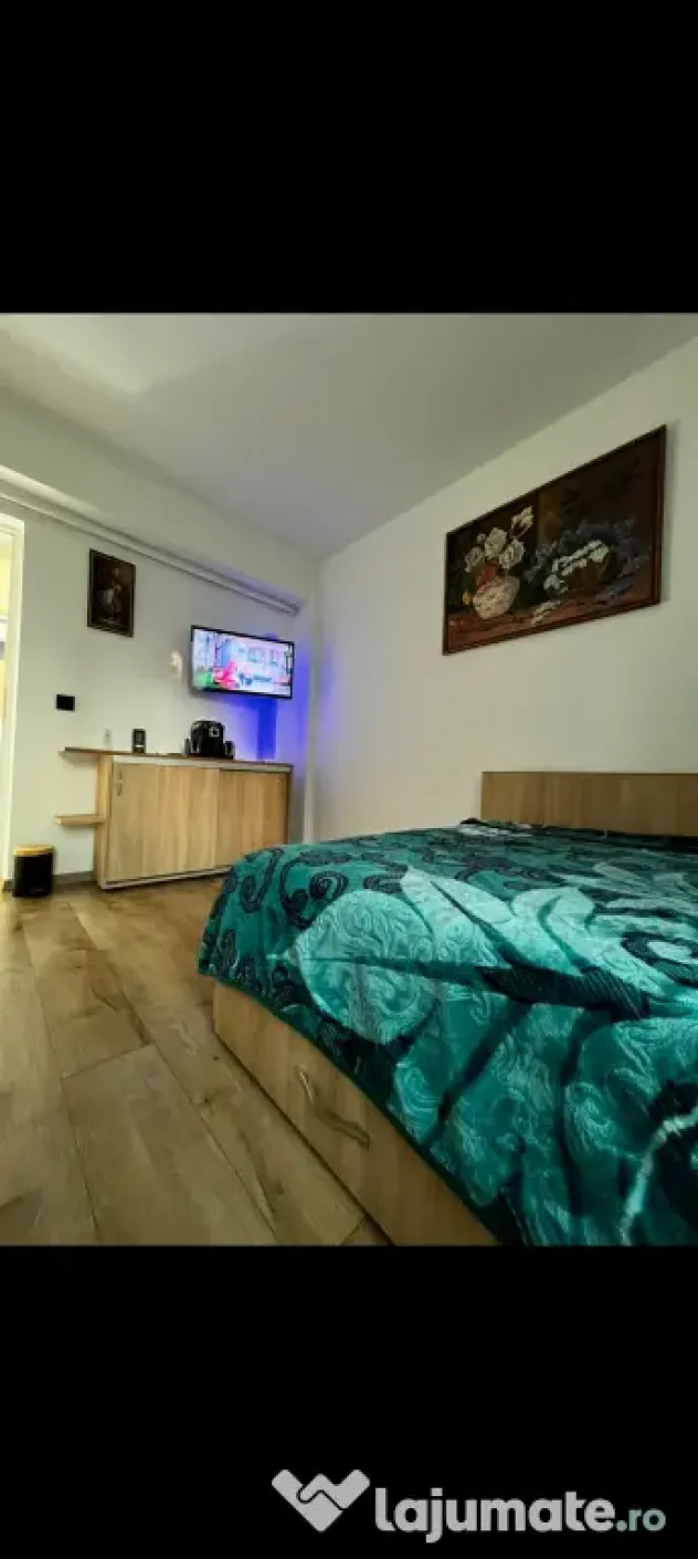 Apartament 1 camera+boxă +loc de parcare-persoana fizică
