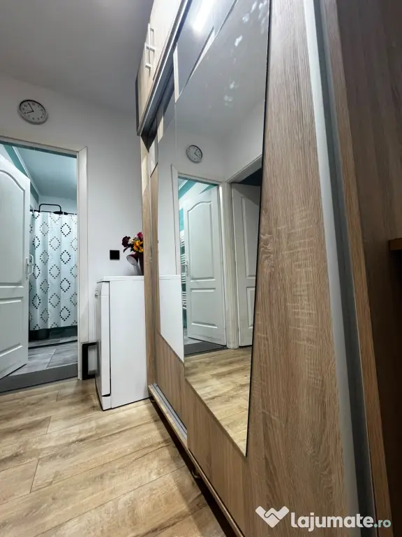Apartament 1 camera+boxă +loc de parcare-persoana fizică