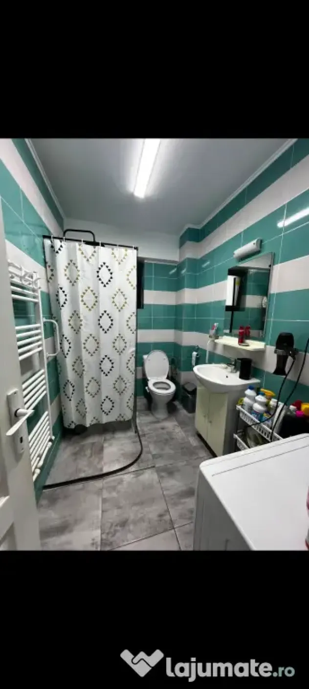 Apartament 1 camera+boxă +loc de parcare-persoana fizică