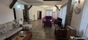 Vila in Sinaia cu parau in curte si view superb