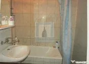 Apartament 3 camere 2 bai, 2 balcoane - zona Calea Bucure... 