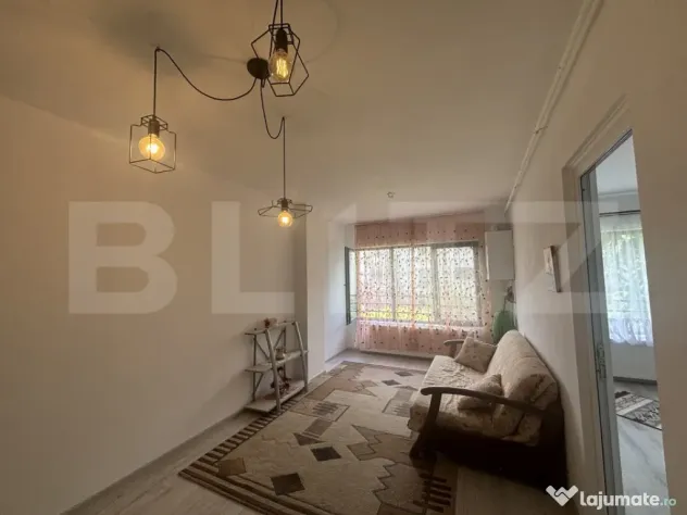 Apartament de vânzare, 43,5mp , etaj 2 , zona Carpati 2