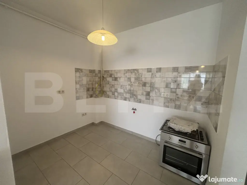 Apartament de vânzare, 43,5mp , etaj 2 , zona Carpati 2