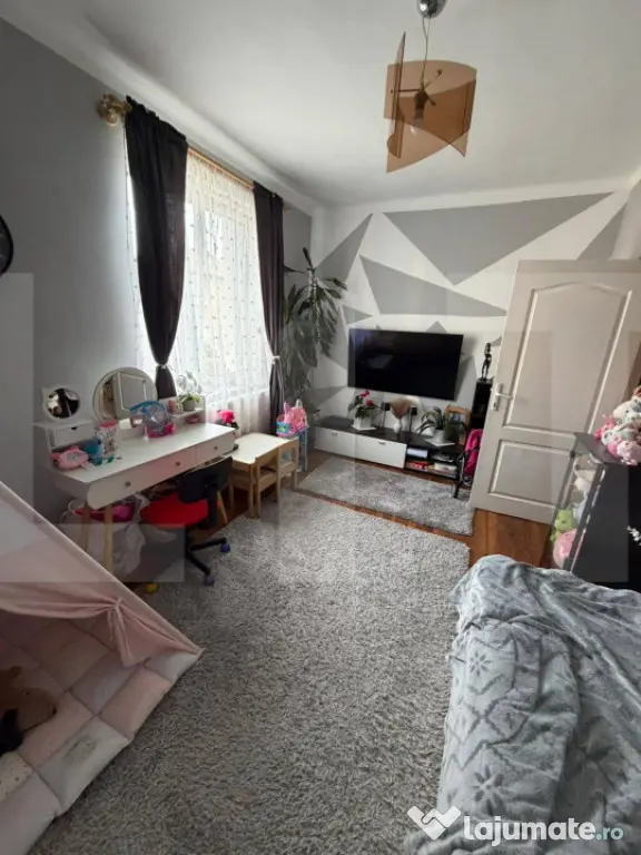 Apartament spatios cu 2 camera, 63mp, zona Garii
