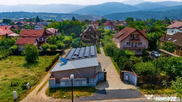 Comision 0% | Casa + Apartament in curte | Cristian - Cristian (Brasov)