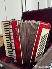Vând Acordeon Parrot