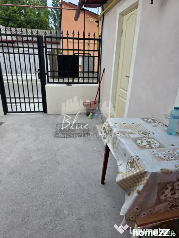 Casă cu 3 camere de vânzare – Palas, Constanța