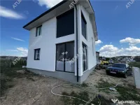 Casa individuala cu 4 camere si teren de 310 mp in Cristian 