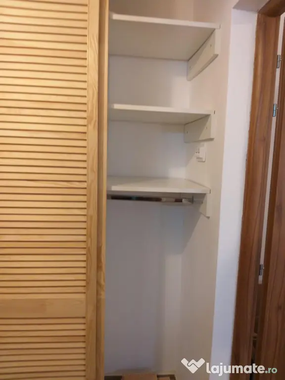Închiriere garsonieră Rovine