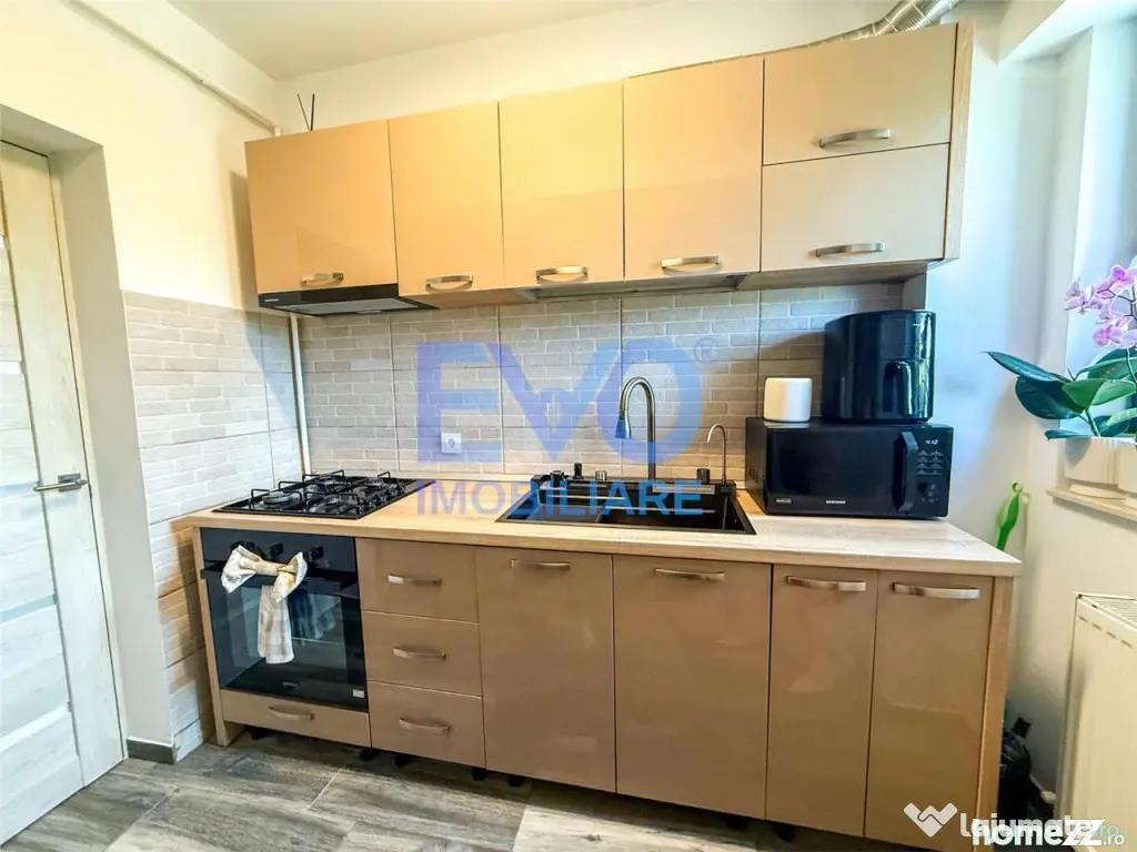 Apartament cu 2 camere, etajul 1, decomandat, geam la baie, - Rediu (Iasi)
