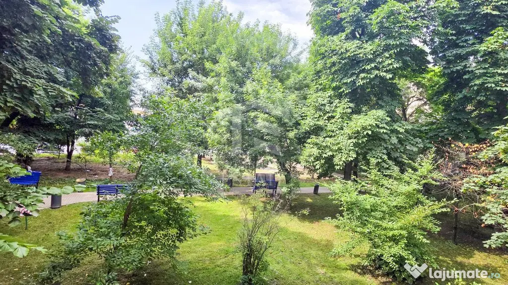 Vânzare Piața Sudului - Sergent Nițu Vasile Apartament...