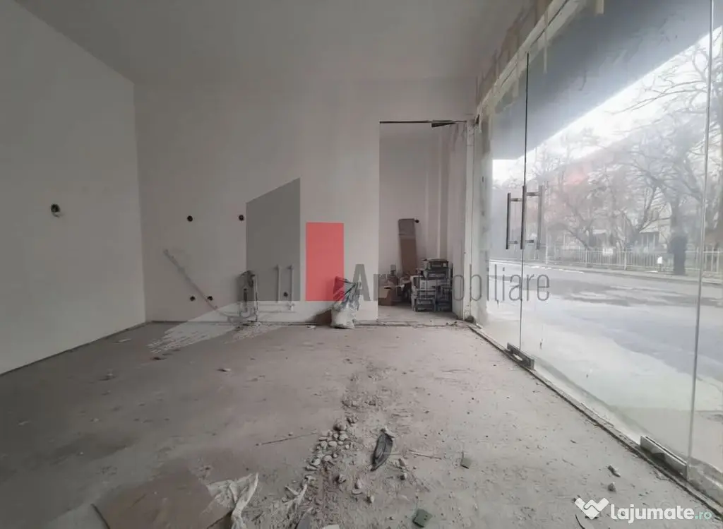 Spatiu comercial de in chiriat in zona Liviu Rebreranu