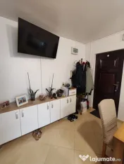 Apartament 2 camere decomandat, etaj 1, zona Școlii Dimitri 