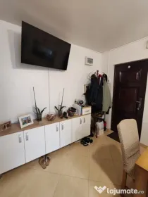 Apartament 2 camere decomandat, 48 mp, etaj 1, zona Școlii