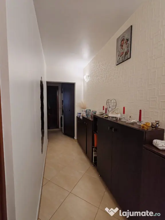 Apartament 2 camere decomandat, 48 mp, etaj 1, zona Școlii