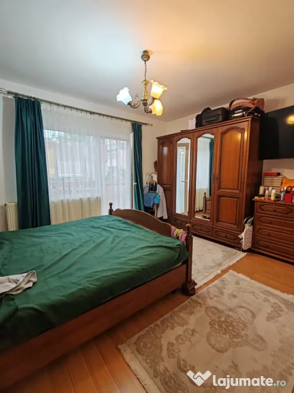 Apartament 2 camere decomandat, 48 mp, etaj 1, zona Școlii