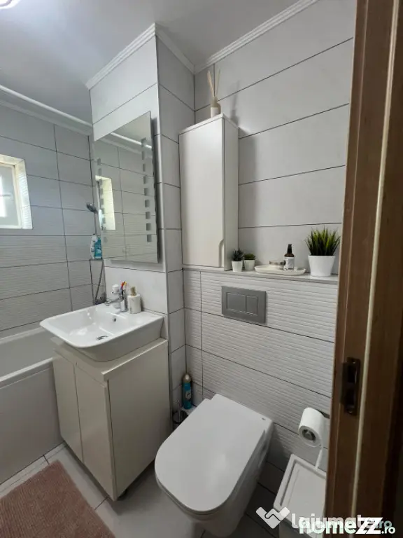 Apartament 2 camere decomandat, 56.21 mp, renovat complet, B