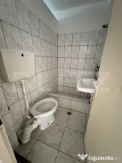 Casă de vânzare – oportunitate excelentă pentru investi