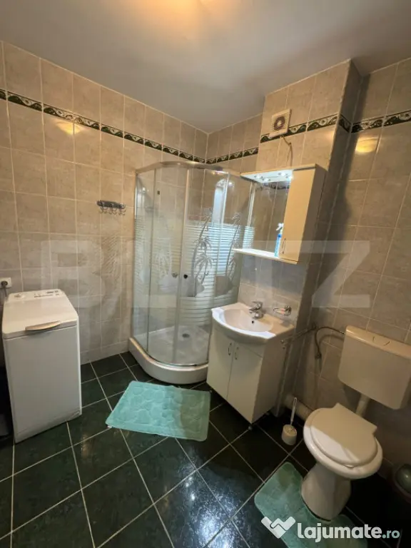 Apartament 2 camere, decomandat, zona Eroilor