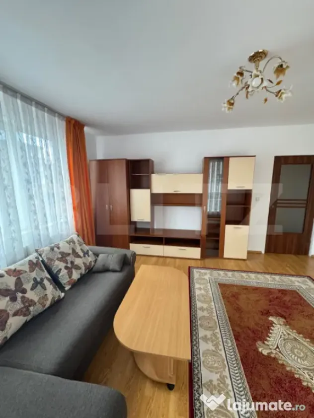 Apartament 2 camere, decomandat, zona Eroilor