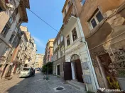 Apartament de – 2 camere I Centrul Vechi I Bucuresti 