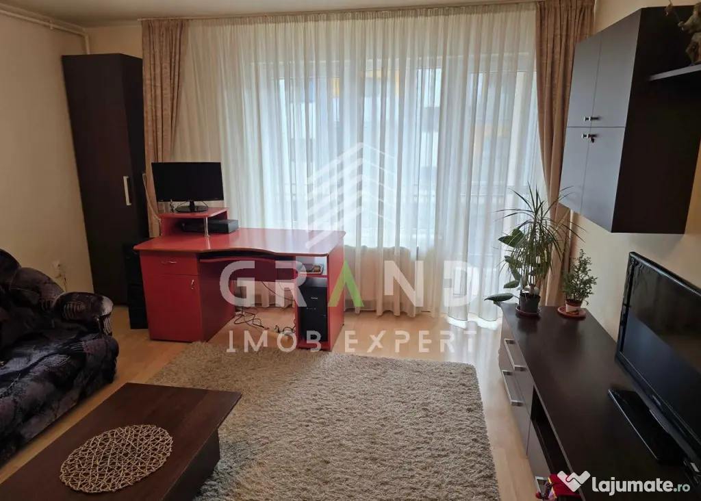 Apartament 3 camere 61mp | balcon 4mp| zona Teilor