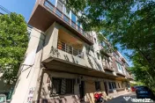 Apartament cu 2 camere de vânzare în Popesti Leordeni 