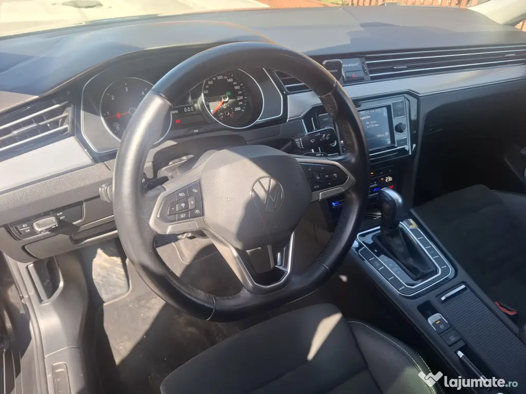 VOLKSWAGEN PASSAT 2.0 TDI DSG CONFORTLINE