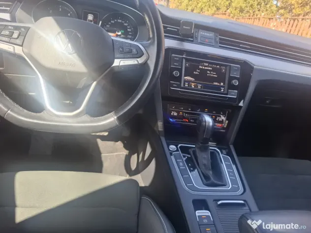 VOLKSWAGEN PASSAT 2.0 TDI DSG CONFORTLINE