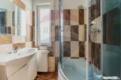 Garsoniera de vanzare in Confectii - etaj 1