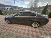 BMW Seria 5 520d Aut. Luxury Line 
