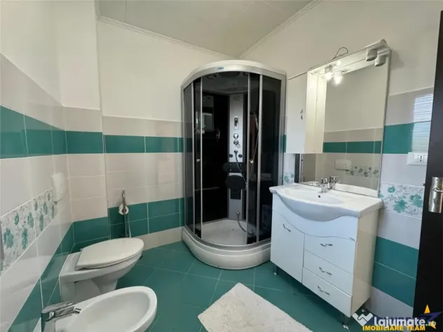 Casa rafinata,incantare peisagistica,garaj,securizare,Corunc