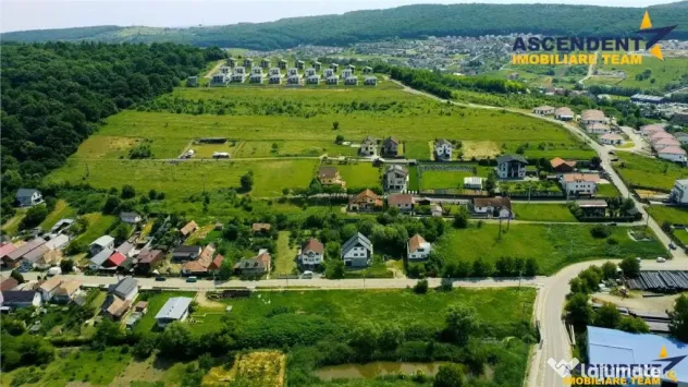 Casa rafinata,incantare peisagistica,garaj,securizare,Corunc