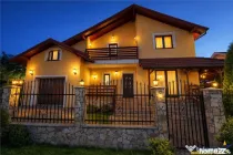 Casa rafinata,incantare peisagistica,garaj,securizare,Corunc