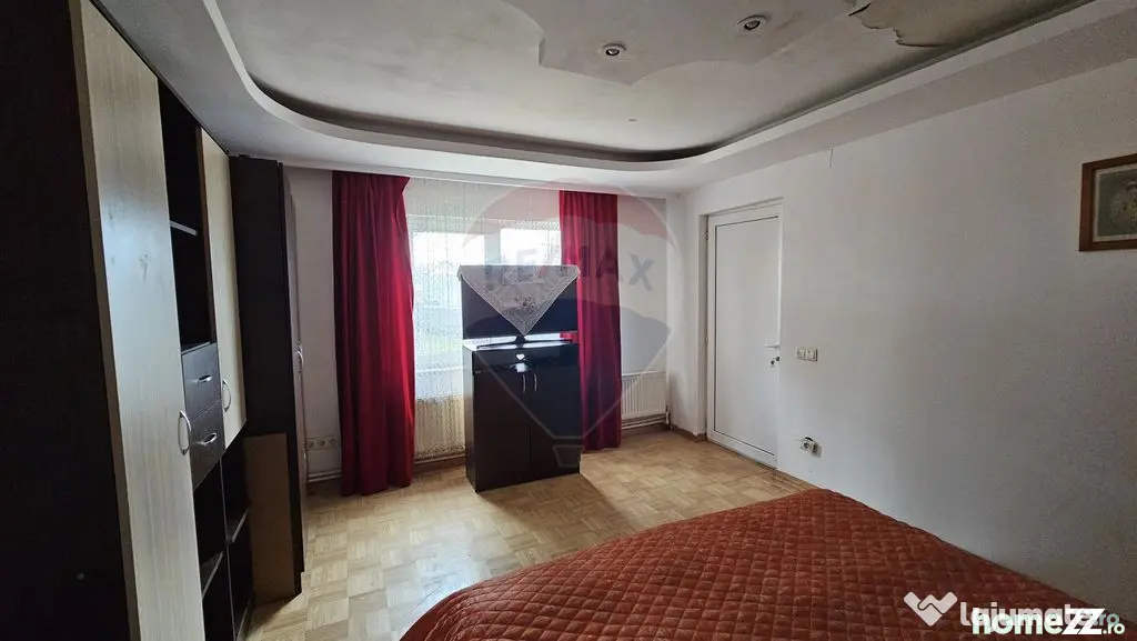 Casă / Vilă cu 5 camere de vânzare in Udești-Chilișe...