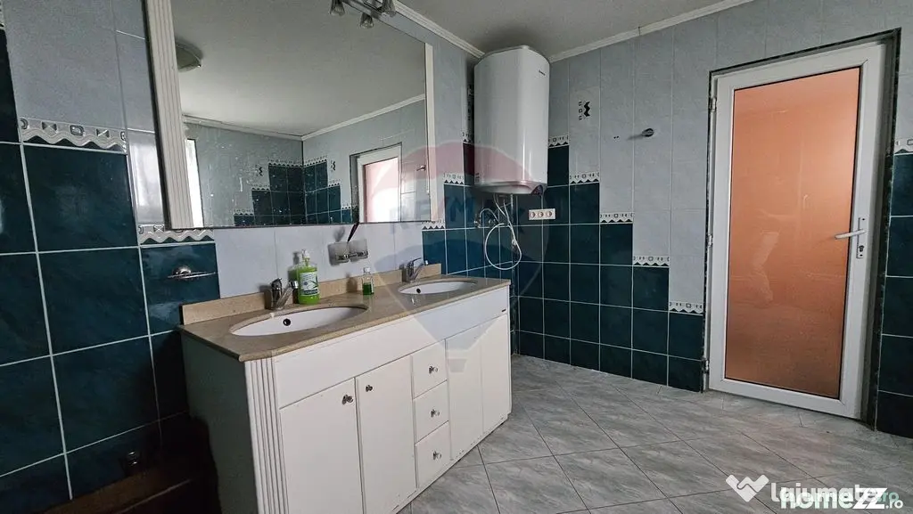 Casă / Vilă cu 5 camere de vânzare in Udești-Chilișe...