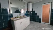 Casă / Vilă cu 5 camere de vânzare in Udești-Chilișe...