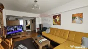 Apartament cu 3 camere decomandat de vânzare Burdujeni, ...