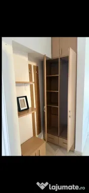Muncii decebal etaj 8