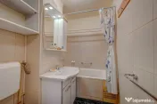 TITAN – AUCHAN, APARTAMENT 2 CAMERE, ETAJ 2, 45 MP TOTAL!