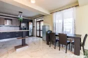 Casă / vilă de vânzare în Balotești | aprox. 350 mp ... 