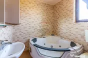 Casă / vilă de vânzare în Balotești | aprox. 350 mp ...