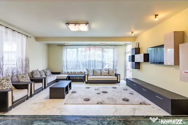 Casă / vilă de vânzare în Balotești | aprox. 350 mp | teren 1.015 mp - Balotesti (Bucuresti-Ilfov)