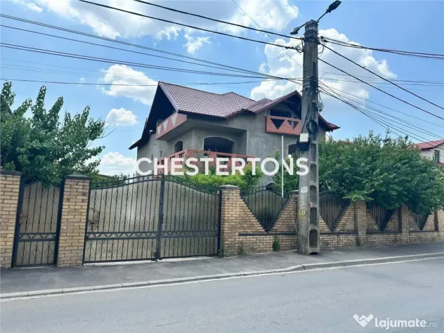 Vila Exclusivista , 9 camere 1200mp teren , toate utilitat