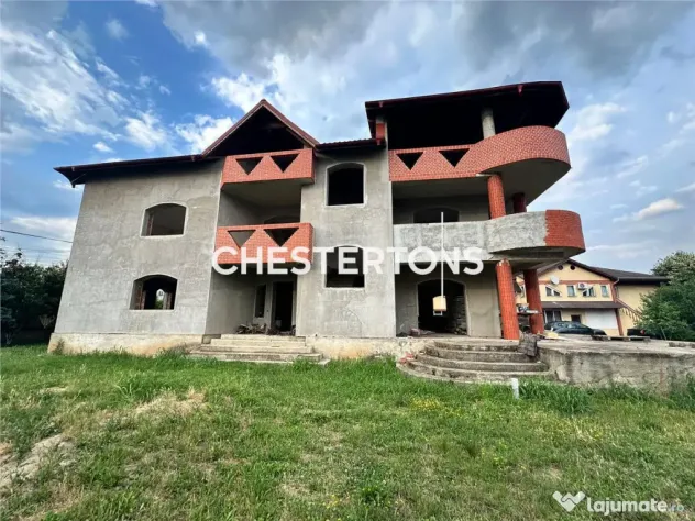 Vila Exclusivista , 9 camere 1200mp teren , toate utilitat