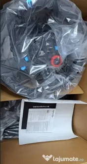 vând volan logitech g29 driving force 