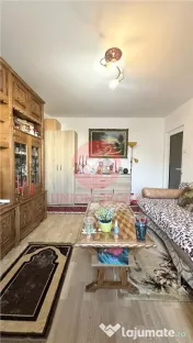 Apartament 2 camere, etaj intermediar, Navodari 