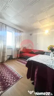 Apartament 2 camere, etaj intermediar, Navodari 