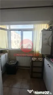 Apartament 2 camere, etaj intermediar, Navodari 