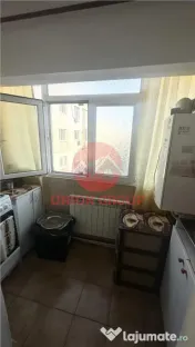 Apartament 2 camere, etaj intermediar, Navodari 